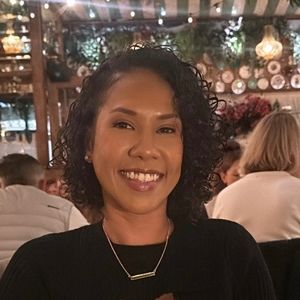 Meet your Posher, Valerie